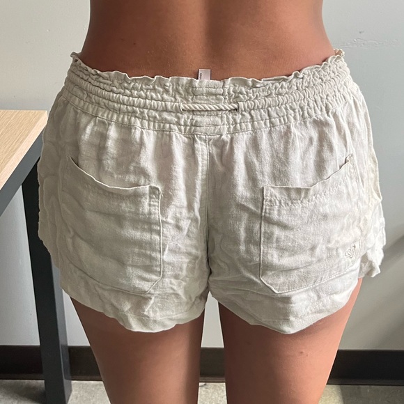 Roxy Oceanside Elastic Waste Shorts - Picture 2 of 3